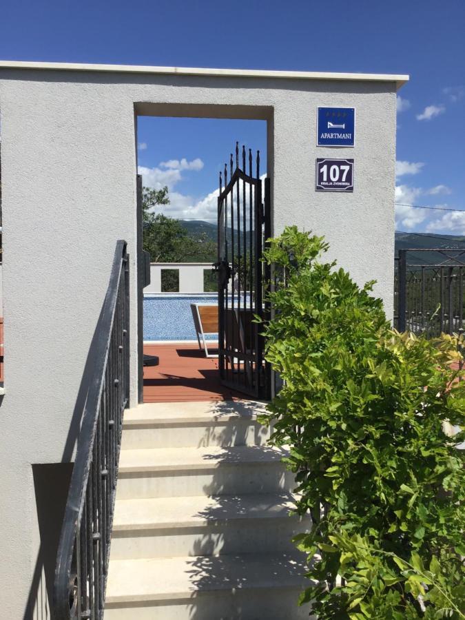 Apartments Villa Manda Novi Vinodolski Eksteriør billede