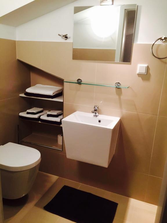 Apartments Villa Manda Novi Vinodolski Eksteriør billede